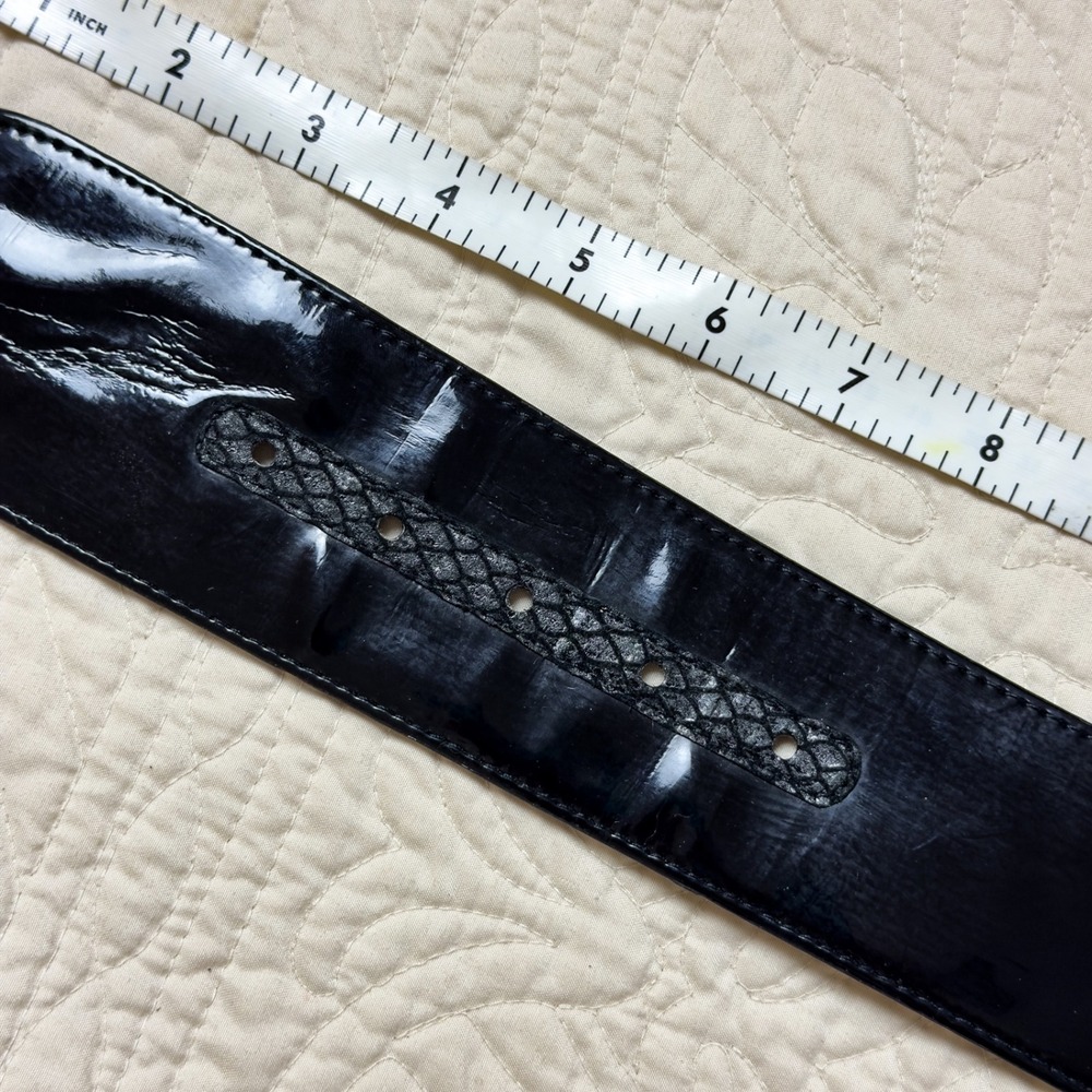 White House Black Market Patent Wide Stretch Statement Belt Snake Print XS Y2K - Picture 9 of 9